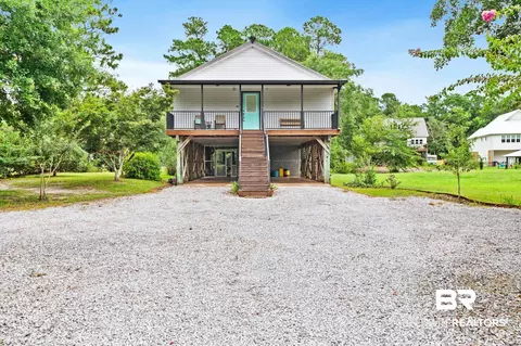 10167 Bayhaven Dr, Fairhope, AL 36532