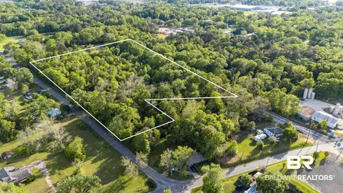 0 White Ave, Bay Minette, AL 36507