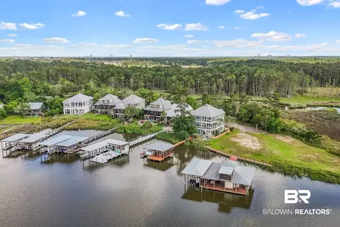 18171 Dancing Water Ln, Gulf Shores, AL 36542