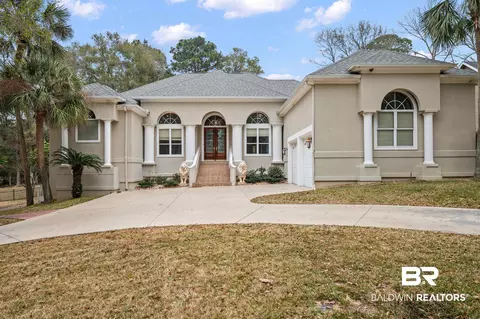 305 Clubhouse Dr, Fairhope, AL 36532