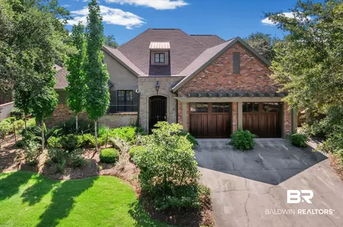 3613 Olde Park Rd, Gulf Shores, AL 36542