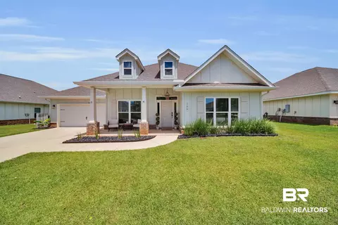 388 Apollo Ave, Gulf Shores, AL 36542