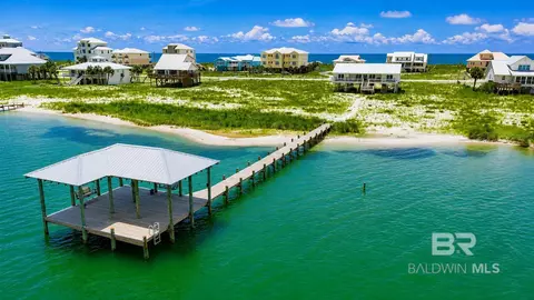 2672 W Beach Blvd, Gulf Shores, AL 36542