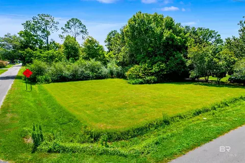 01 Olive St, Elberta, AL 36530 photo 2