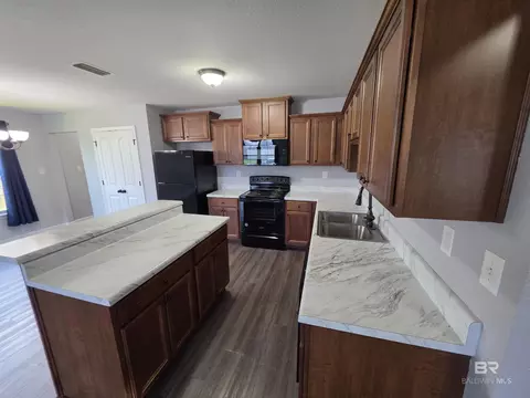 Kitchen - 1336 Majesty Loop, Foley, AL 36535 photo 2 of 4