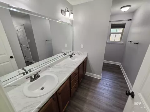 Bath - 1336 Majesty Loop, Foley, AL 36535 photo 3 of 6