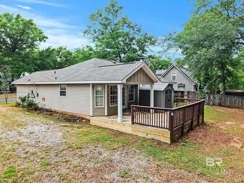 104 Chatam Loop, Daphne, AL 36526 photo 5