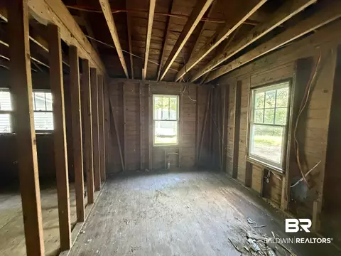 Other - 158 3rd Ave, Chickasaw, AL 36611 photo 3 of 5