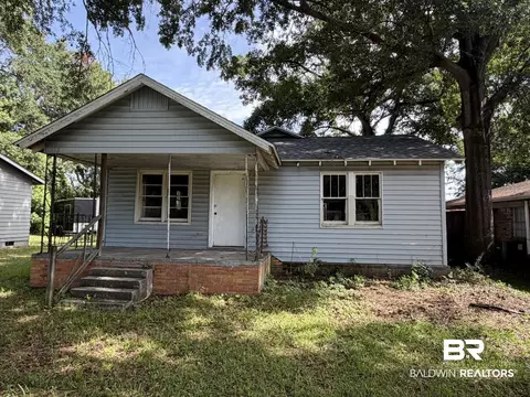 Exterior - 158 3rd Ave, Chickasaw, AL 36611 photo 5 of 5