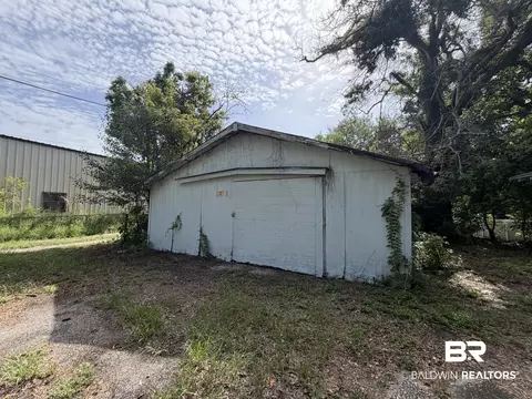 Other - 158 3rd Ave, Chickasaw, AL 36611 photo 5 of 5