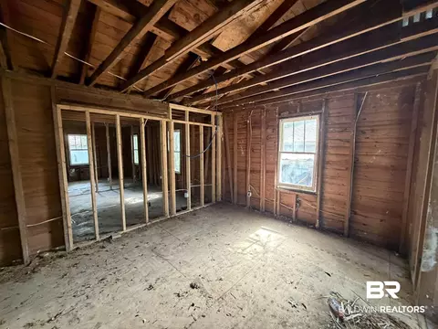 Other - 158 3rd Ave, Chickasaw, AL 36611 photo 1 of 5