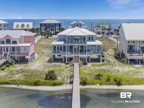 2216 W Beach Blvd, Gulf Shores, AL 36542