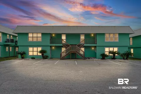 979 W Lagoon Ave #B4, Gulf Shores, AL 36542