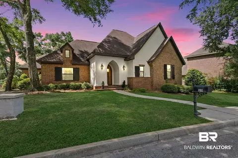 35 Viale Bellezza, Fairhope, AL 36532