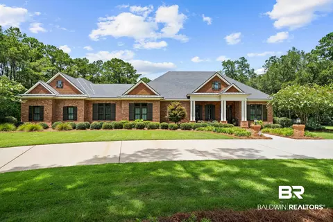 7045 Oak Point Ln, Fairhope, AL 36532