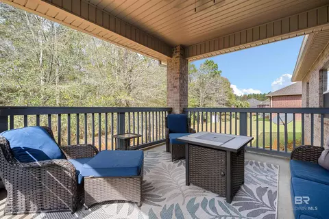 Exterior - 3910 Trumbull Ct, Mobile, AL 36619 photo 4 of 6