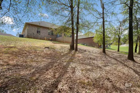 Exterior - 3910 Trumbull Ct, Mobile, AL 36619 photo 5 of 6