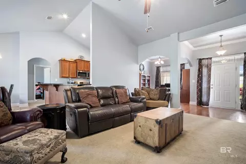 Entry Way - 3910 Trumbull Ct, Mobile, AL 36619 photo 1 of 5
