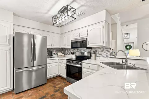 207 Montclair Loop, Daphne, AL 36526 photo 11