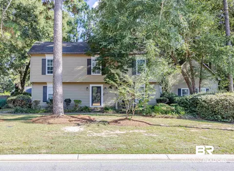126 Ridgewood Dr, Daphne, AL 36526