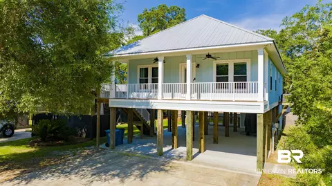 5607 Gulf Ave, Orange Beach, AL 36561