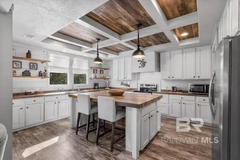 Kitchen - 8221 Mobile Ave, Perdido Beach, AL 36560 photo 1 of 5