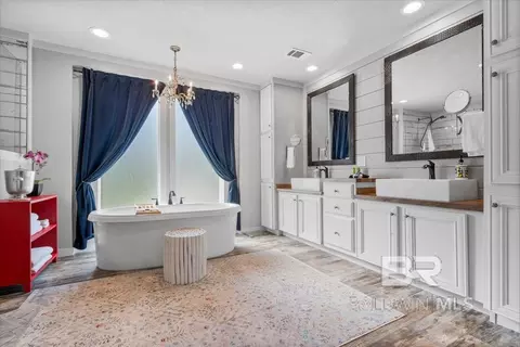 Bath - 8221 Mobile Ave, Perdido Beach, AL 36560 photo 1 of 3