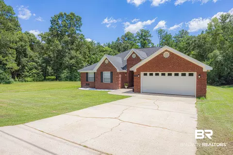 Exterior - 138 Lakeview Loop, Daphne, AL 36526 photo 2 of 10