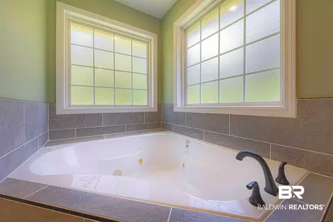 Bath - 138 Lakeview Loop, Daphne, AL 36526 photo 5 of 6