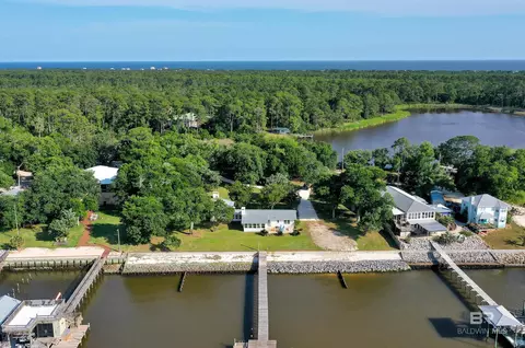 10289 Pleasure Point Rd, Gulf Shores, AL 36542