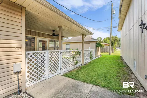 Exterior - 603 E Walker Ave, Foley, AL 36535 photo 3 of 10