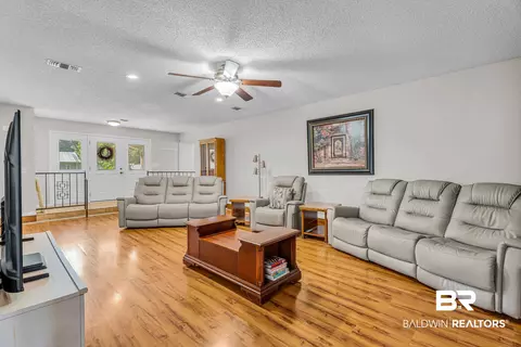 Living - 603 E Walker Ave, Foley, AL 36535 photo 4 of 4