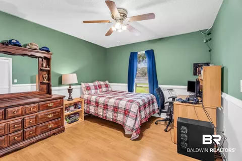 Bedroom - 603 E Walker Ave, Foley, AL 36535 photo 3 of 5