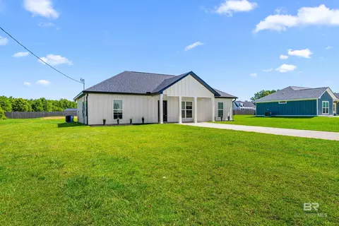 9980 Lighthouse Ave, Grand Bay, AL 36541
