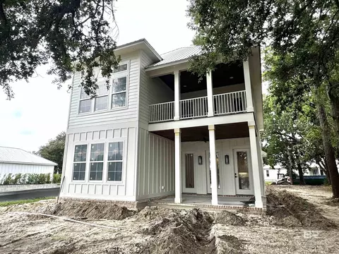 2613 Chastain St, Gulf Shores, AL 36542