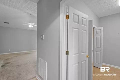 Entry Way - 9360 Bingham St, Elberta, AL 36530 photo 6 of 9