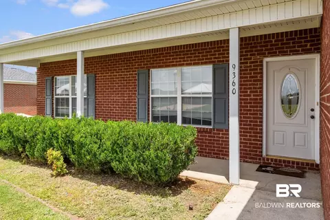 Exterior - 9360 Bingham St, Elberta, AL 36530 photo 2 of 9