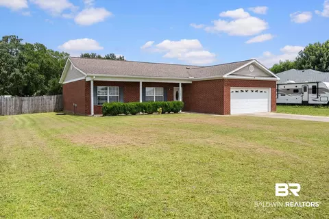 Exterior - 9360 Bingham St, Elberta, AL 36530 photo 4 of 9