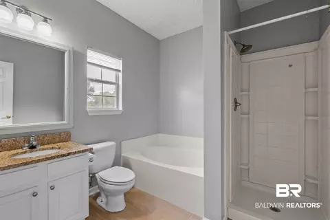 Bath - 9360 Bingham St, Elberta, AL 36530 photo 2 of 4