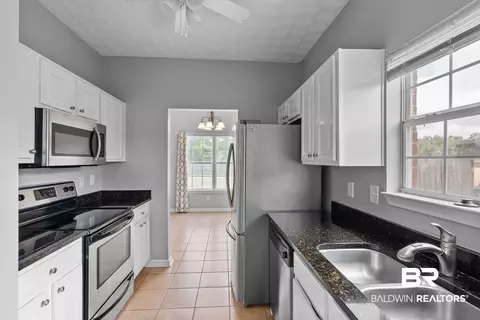 Entry Way - 9360 Bingham St, Elberta, AL 36530 photo 3 of 9