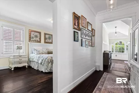 2456 Dauphin St, Mobile, AL 36606 photo 8