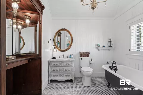 2456 Dauphin St, Mobile, AL 36606 photo 15