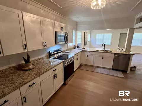 Kitchen - 3105 Bryant Rd, Mobile, AL 36605 photo 3 of 8