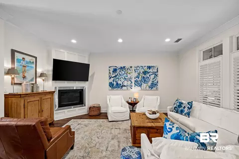 Living - 385 Fruit Tree Ln, Fairhope, AL 36532 photo 3 of 3