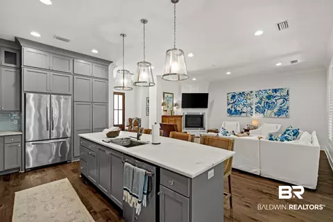 Kitchen - 385 Fruit Tree Ln, Fairhope, AL 36532 photo 4 of 7