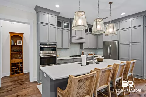 Kitchen - 385 Fruit Tree Ln, Fairhope, AL 36532 photo 6 of 7