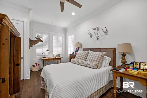 Bedroom - 385 Fruit Tree Ln, Fairhope, AL 36532 photo 3 of 5