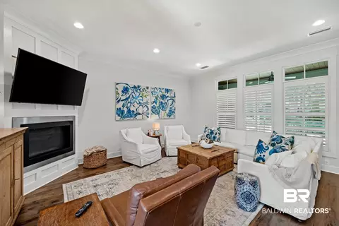 Living - 385 Fruit Tree Ln, Fairhope, AL 36532 photo 2 of 3