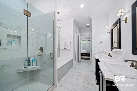 Bath - 385 Fruit Tree Ln, Fairhope, AL 36532 photo 1 of 5