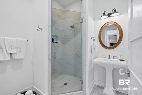 Bath - 385 Fruit Tree Ln, Fairhope, AL 36532 photo 5 of 5